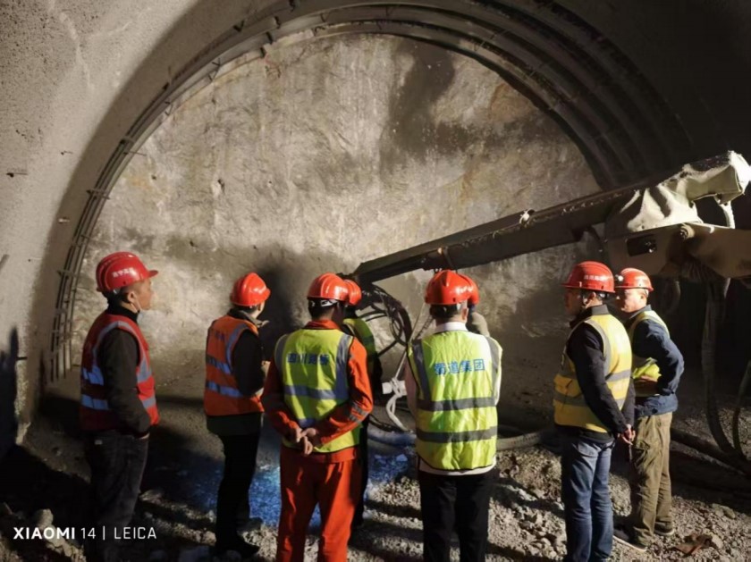 西昌至寧南高速公路
